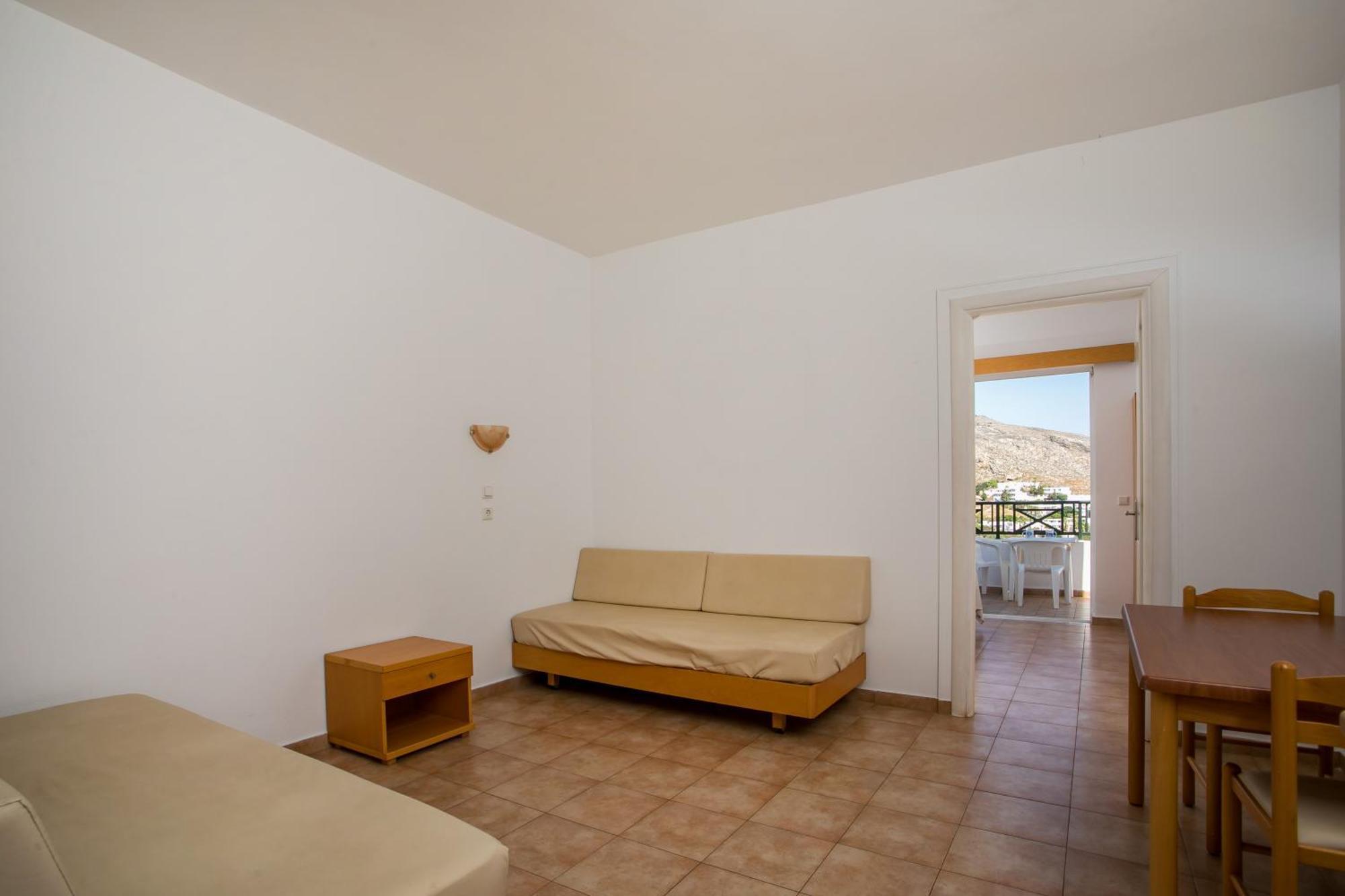 Lambis Studios & Apartments Líndos Екстериор снимка